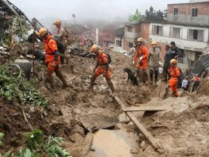 Brezilya'da heyelan: 12 ölü