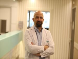 Prof. Dr. Noyan: Gençlerde alkole yönelmede sosyal medya etkili