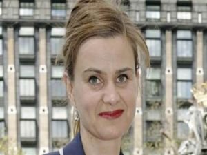 İngiltere'de çatışma çıktı! Helikopter sevk edildi