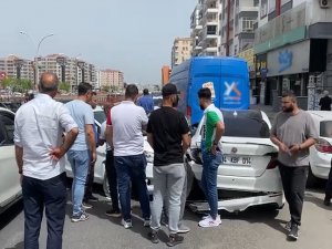 Diyarbakır'da zincirleme trafik kazası: 2 yaralı