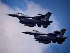 Norveç'ten Ukrayna'ya F-16 hibe kararı