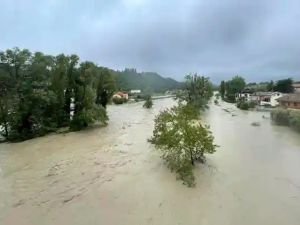 İtalya'da aşırı yağışların yol açtığı selde 15 kişi hayatını kaybetti