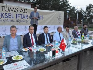 TÜMSİAD'tan iftar yemeği