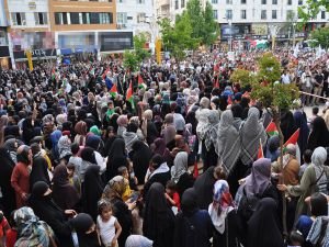 Siyonist rejimin Refah saldırısı Batman'da protesto edildi