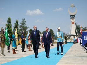 Özbekistan Cumhurbaşkanı Mirziyoyev Cumhurbaşkanlığı Külliyesinde