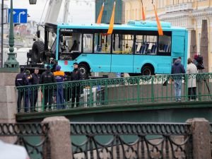 Rusya'da troleybüs kazası: 1 ölü, 109 yaralı