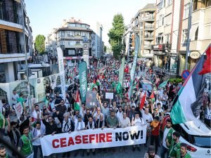 Pendik’te binlerce kişi işgalci rejimini lanetledi