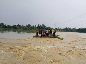 Nepal'de heyelan ve sel felaketi: 14 ölü