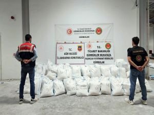 Ağrı'da 2 ton uyuşturucu madde ele geçirildi