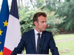 Macron, işgal rejimini Lübnan'daki saldırılarına son vermeye çağırdı