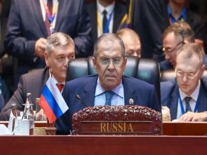 Lavrov: israil'in, nükleer tesislere saldırı tehdidi ciddi provokasyon