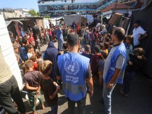 UNRWA Genel Komiseri Lazzarini: israil, Gazze'nin kuzeyine yardım girişini engellemeye devam ediyor