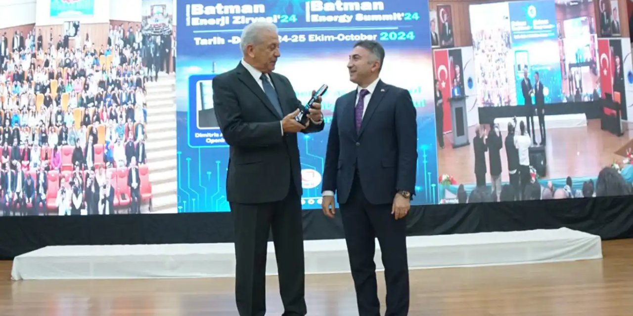 Dimitris Avramopoulos: Sorunların çözülmesi için bölgedeki ülkeler arasında iş birliği gerekiyor