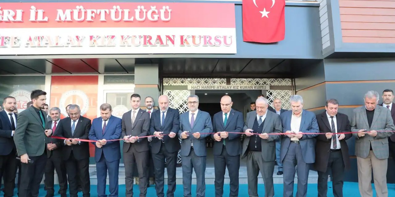 Ağrı'da bakım onarımı biten Kur'an Kursu açılışı gerçekleştirildi