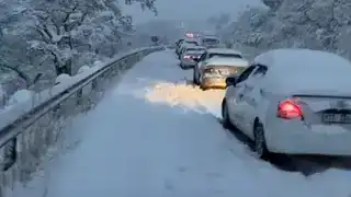 Artvin'de yoğun kar yağışı etkili oluyor