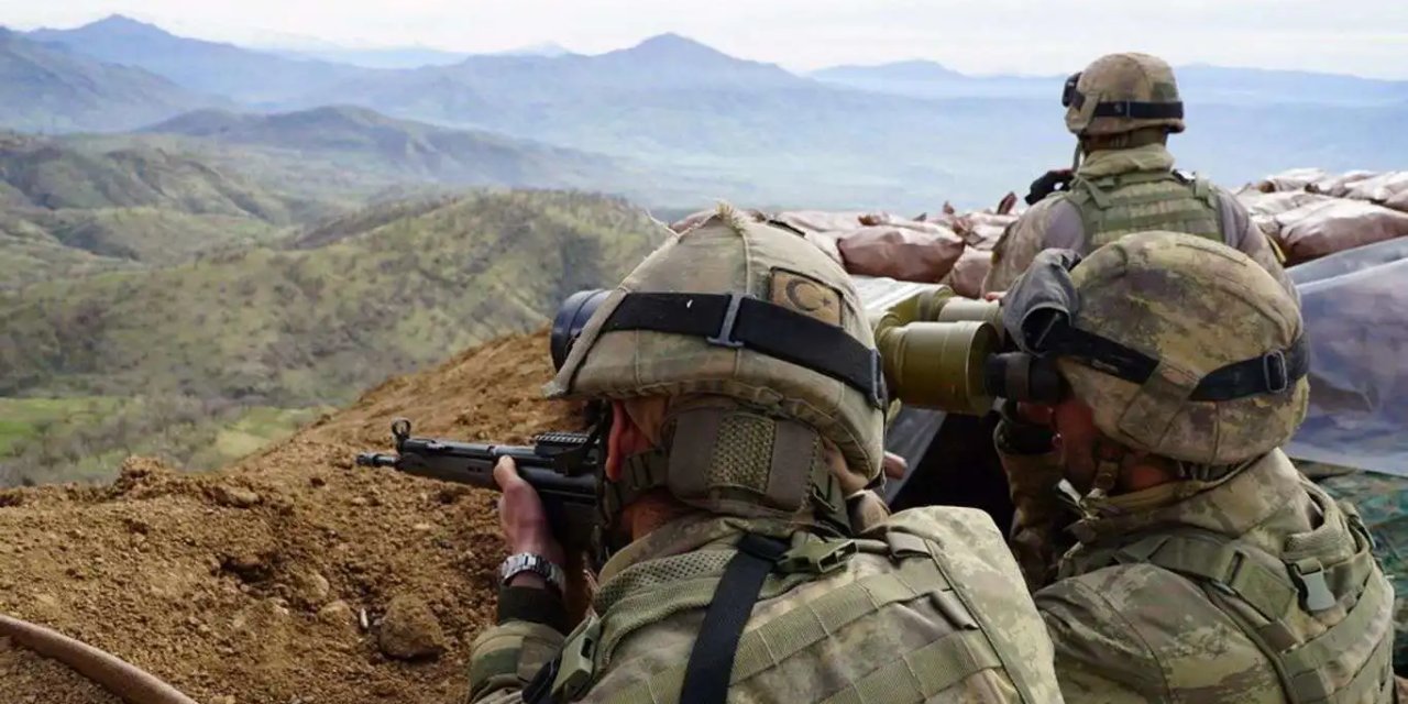 Fırat Kalkanı ve Barış Pınarı bölgelerinde 14 PKK elemanı öldürüldü