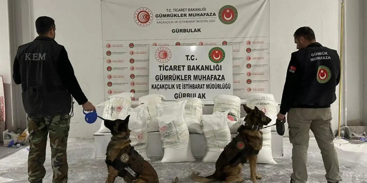 Gürbulak Sınır Kapısı'nda 4,5 ton uyuşturucu ele geçirildi