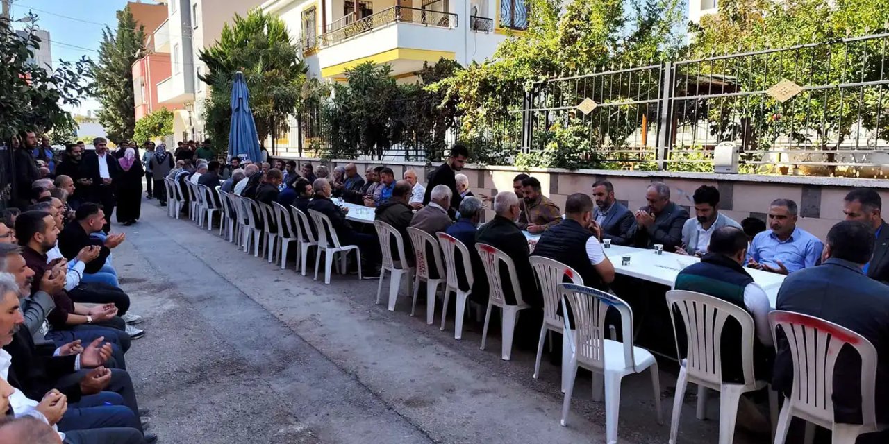 HÜDA PAR Mersin İl Başkanlığı'ndan taziye ziyareti