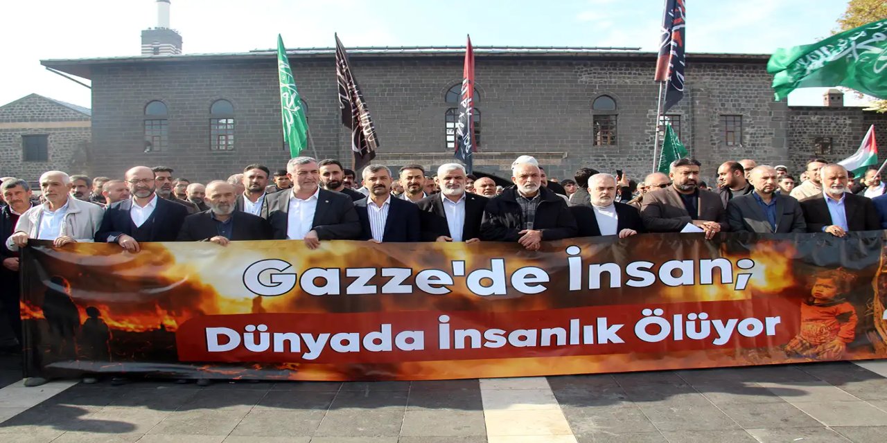 Peygamber Sevdalıları: Kınama mesajlarından artık vaz geçin