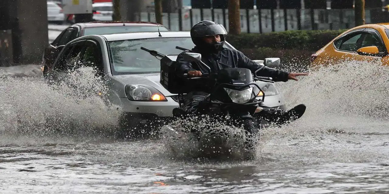 Meteorolojiden 8 kente "sarı" uyarı: Sağanak ve karla karışık yağmur bekleniyor