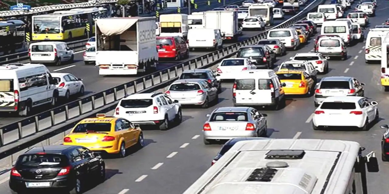 Trafiğe kayıtlı taşıt sayısı 30 milyon 883 bini geçti