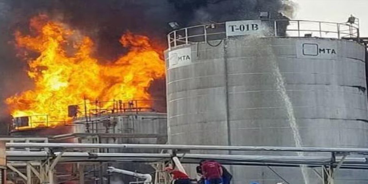 İtalya'da petrol rafinerisinde patlama: 2 ölü, 8 yaralı