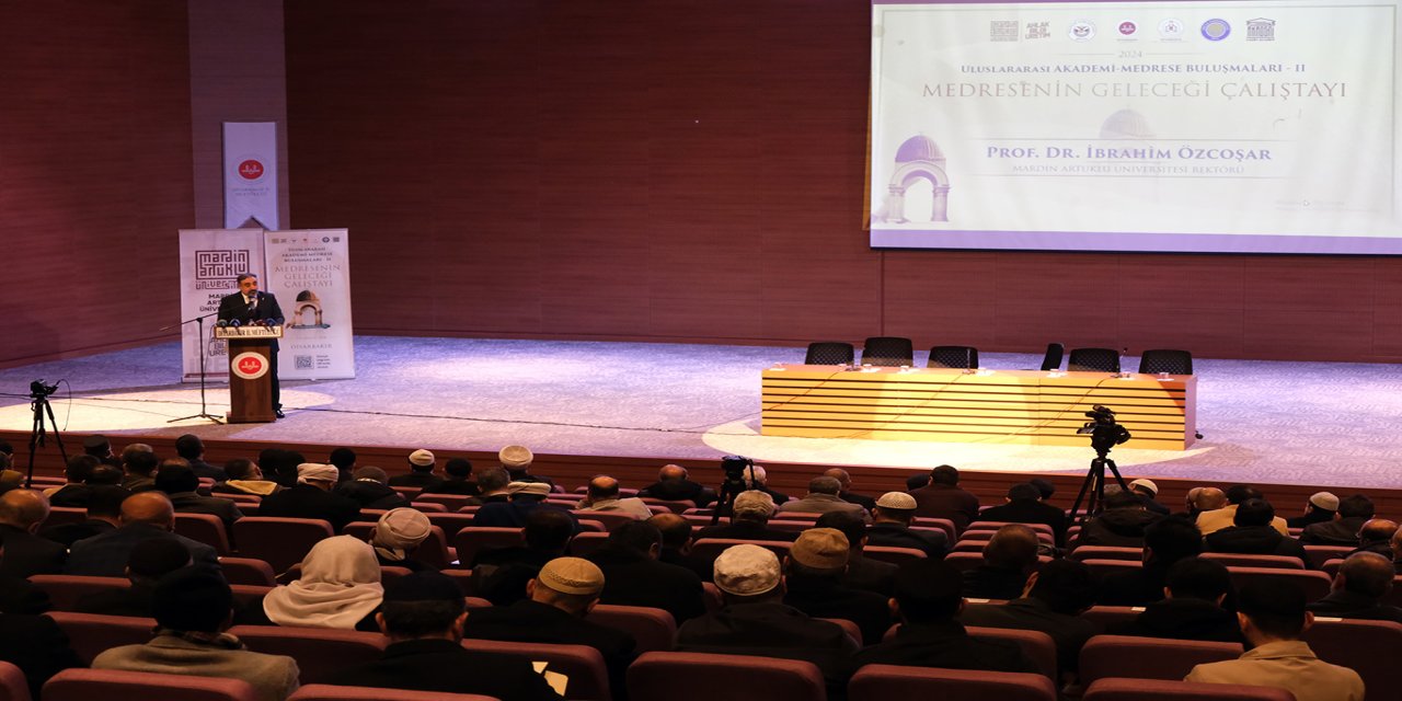 Uluslararası II. Akademi-Medrese Buluşmaları: Medresenin Geleceği Çalıştayı raporu açıklandı