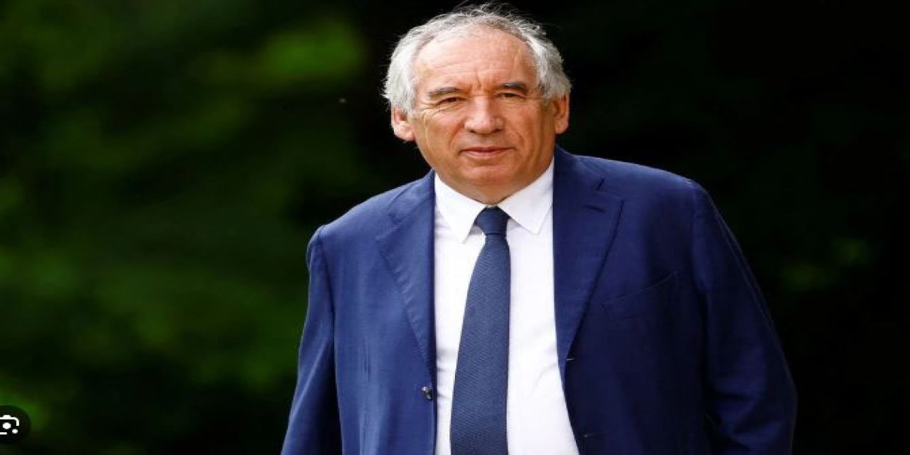 Macron, François Bayrou’yu Fransa’nın yeni başbakanı olarak atadı