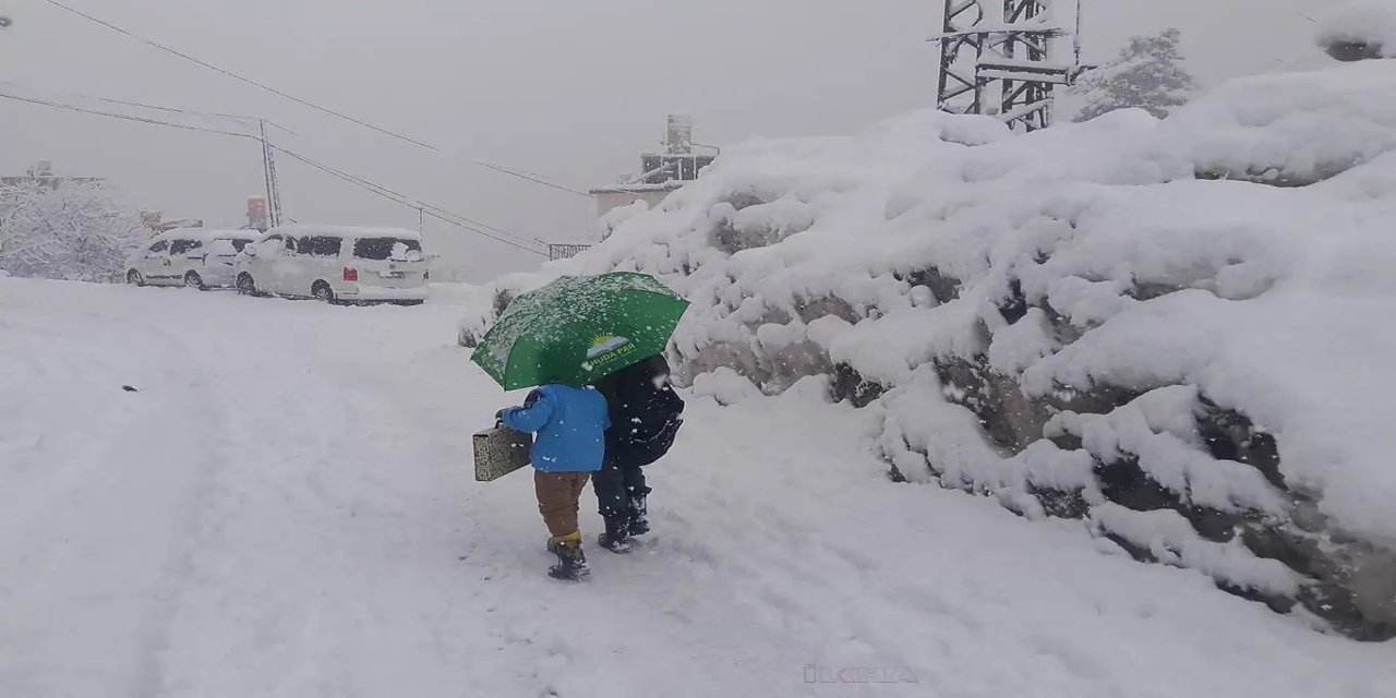 Ardahan'da eğitime 1 gün ara verildi