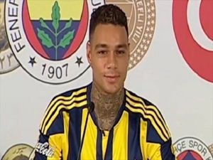 Van der Wiel imzayı attı