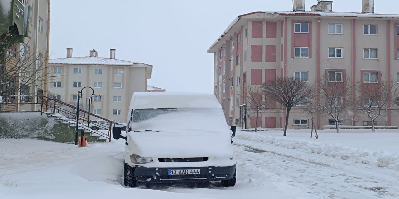 Doğu Anadolu’nun 4 ilinde 799 yerleşim birimi ulaşıma kapandı