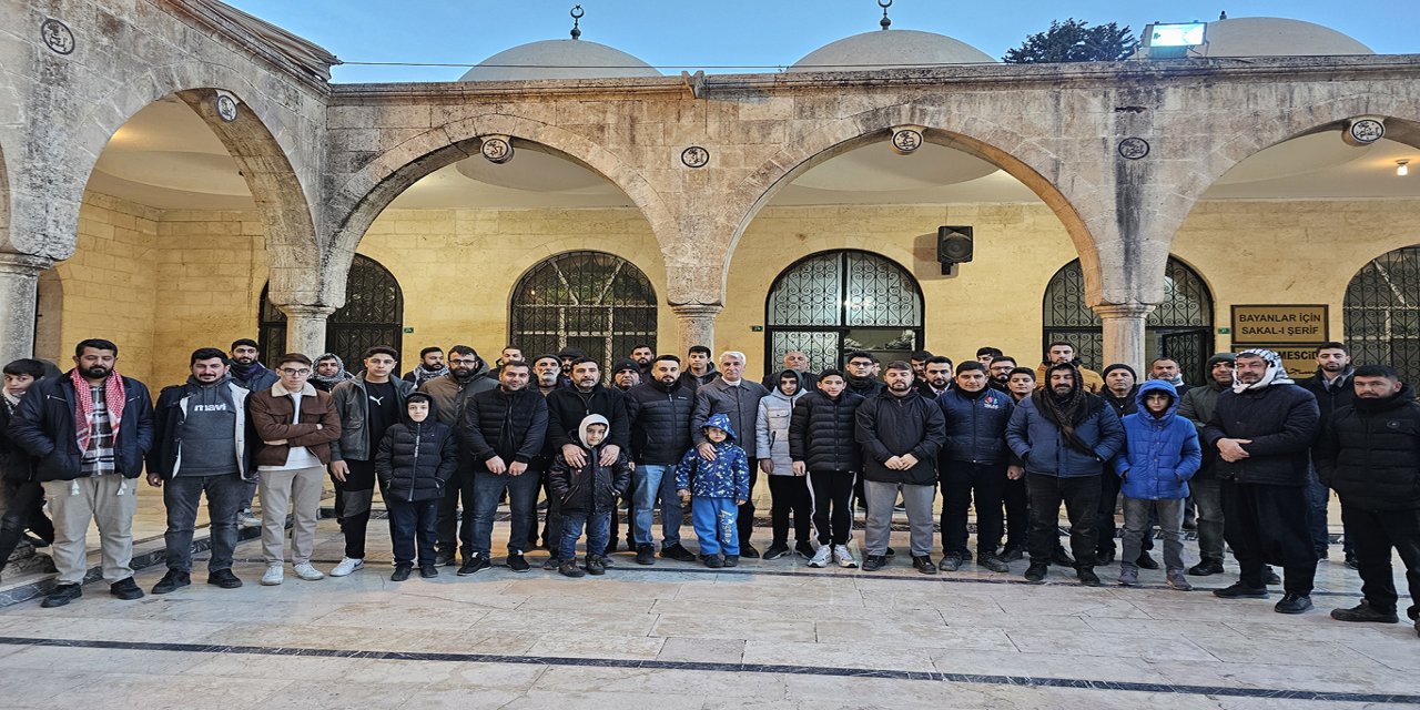 Şanlıurfa’da sabah namazıyla diriliş programı düzenlendi