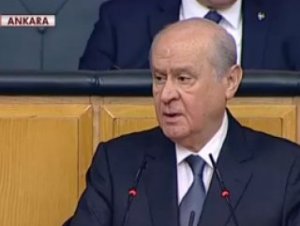 Bahçeli'den FETÖ'ye salvolar!