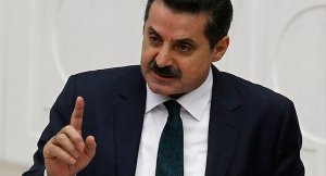 Bakan Çelik'ten sert çıkış: Kimse haraç kesmeye kalkmasın