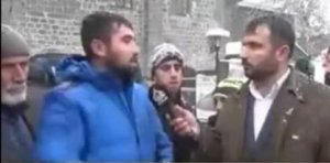 Sur'da bir vatandaş, Hendek kazanlara tokat gibi cevap verdi