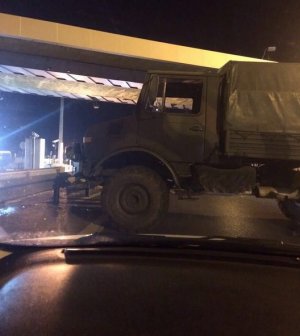 Boğaziçi ve FSM köprüleri tek yönlü kapatıldı