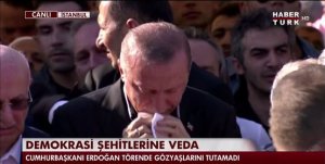 Darbe şehitlerine veda!