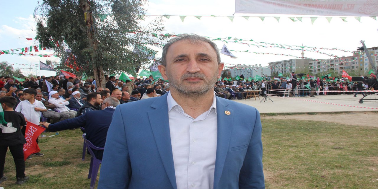 Milletvekili Demir: Bu millet hiçbir zaman Resulullah'dan vazgeçmemiştir ve vazgeçmeyecektir!