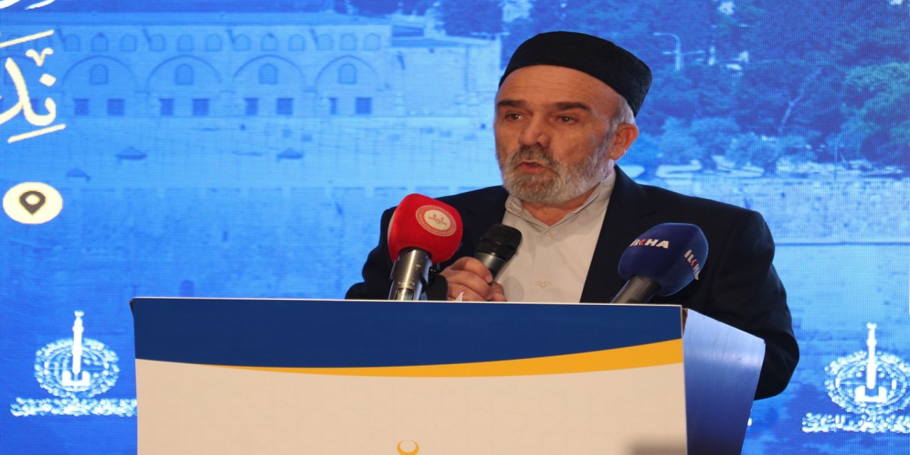 "Zamanın vecibesi olan cihattan ulema başta olmak üzere hepimiz sorumluyuz"