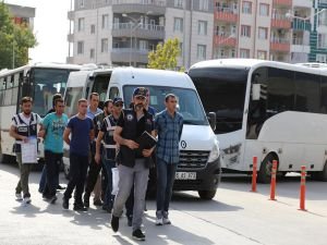 Siirt'te FETÖ'den 27 gözaltı