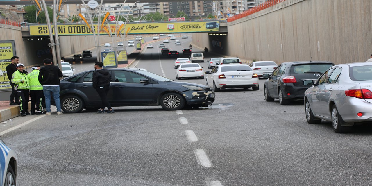 Şanlıurfa-Diyarbakır yolunda kaza: 1 yaralı
