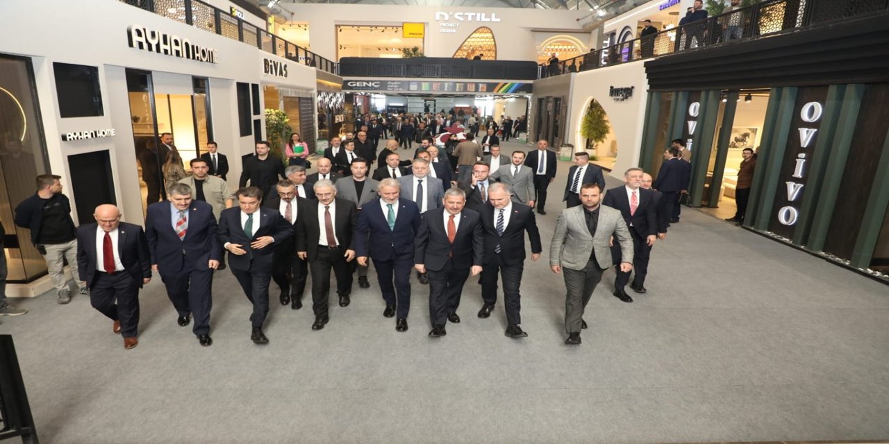 52'nci Uluslararası İnegöl Mobilya Fuarı kapılarını açtı