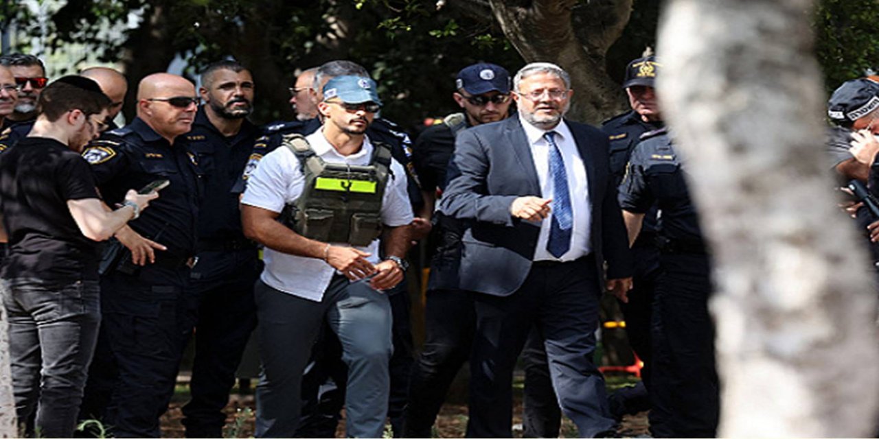 Siyonist Ben Gvir öncülüğünde İbrahim Camii'ne baskınlar düzenleniyor