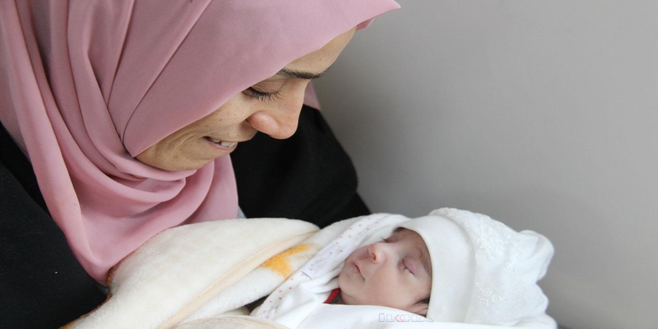 Doğum yardımları mayısta başlıyor, nüfus alarm veriyor