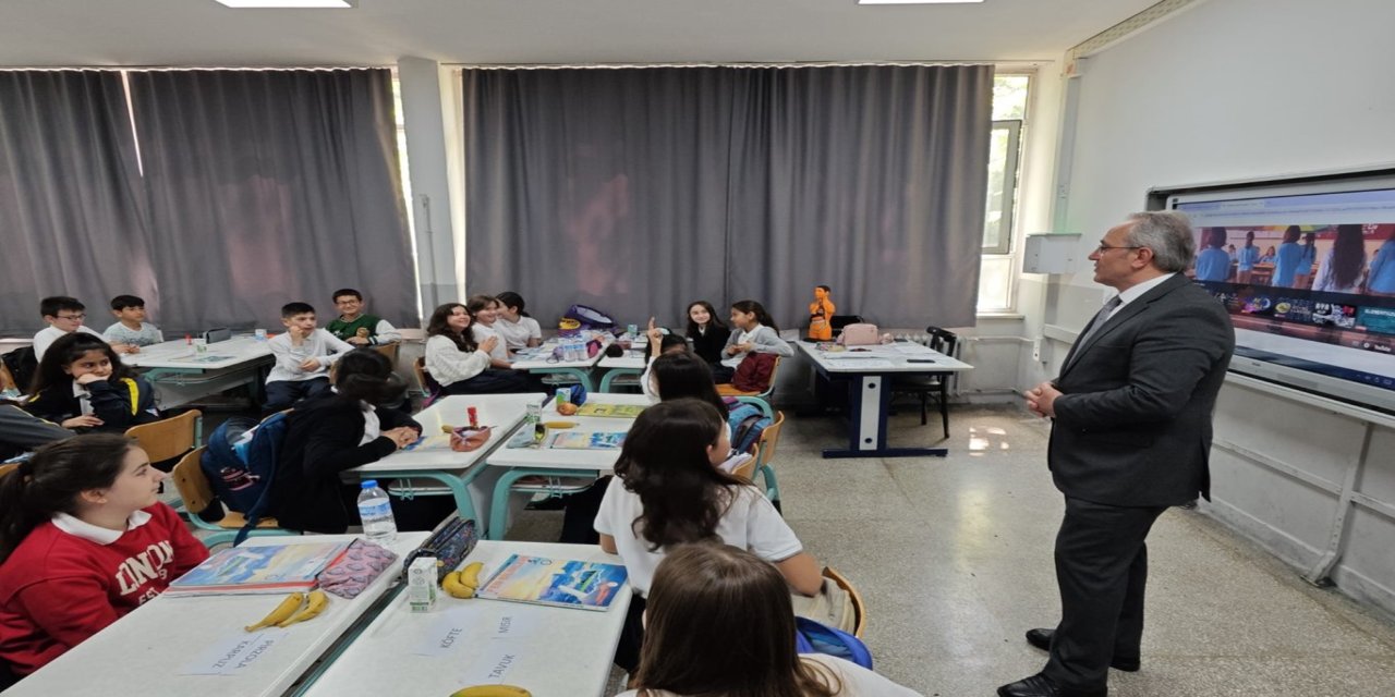Bursa'da tüm okullarda aynı anda "Sağlıklı Beslenme" dersi işlendi