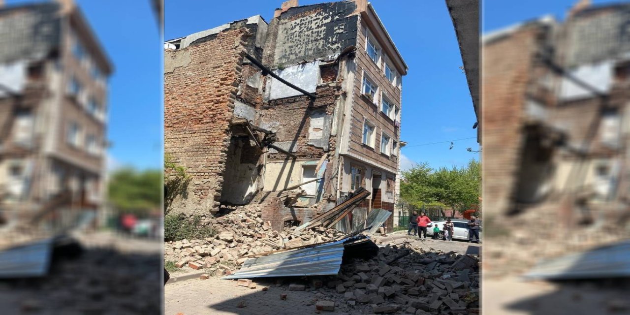 Fatih'te metruk bina depremde kısmen çöktü