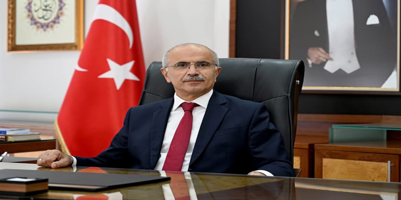 Büyükşehir Belediye Başkanı Er: 6 Şubat'ın acısını yaşamış bir şehir olarak İstanbul'daki kardeşlerimizin yanındayız
