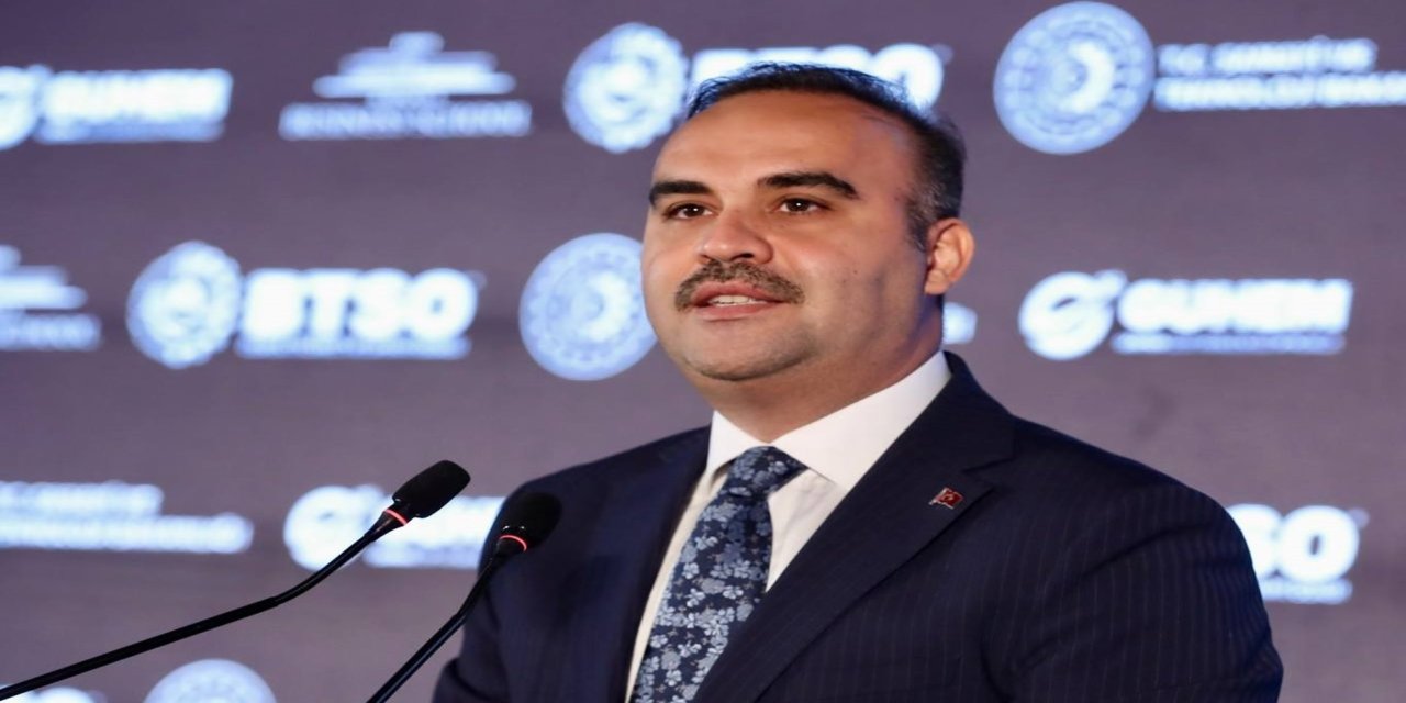 Bakan Kacır, Türkçe verili yapay zeka dil modelini kullanıma sunacaklarını duyurdu