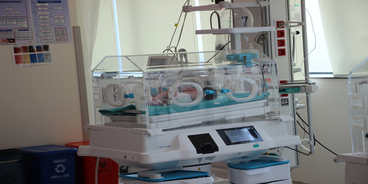 "Normal doğumda anne ile bebek arasındaki duygusal bağ daha hızlı gelişiyor"