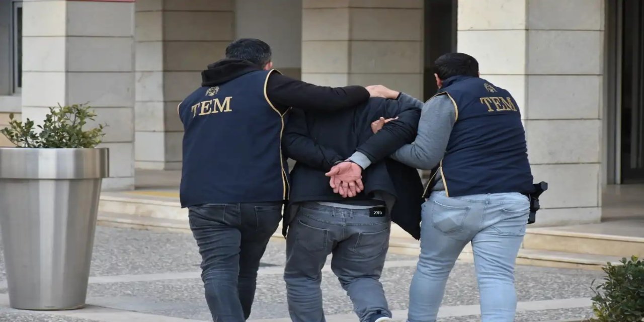 İzmir'de PKK/KCK'ya yönelik eş zamanlı operasyon